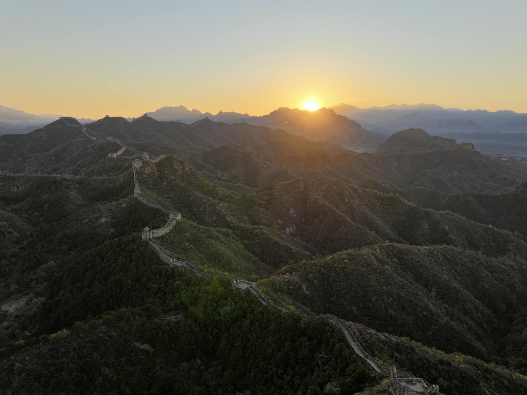 Great Wall: Jinshanling sunrise hike